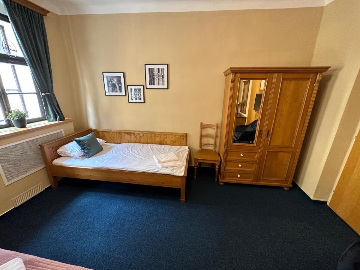 Penzion Hrncir Kutna Hora Bilik gambar